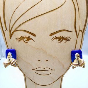 Vintage Genuine Seashell Earrings, Mid Century Blue Lucite w Shell Bells AB